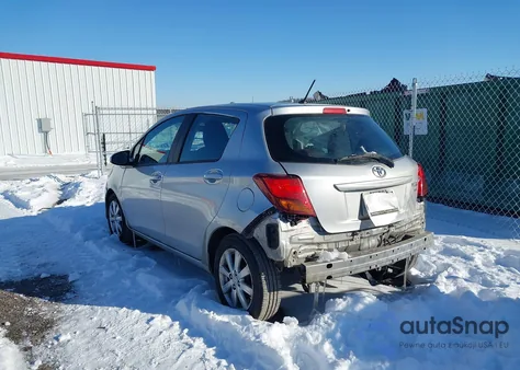 2015 Toyota Yaris Le z USA, uszkodzony, nr VIN VNKKTUD33FA051823